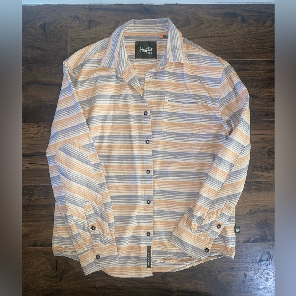 Howler Brothers button down shirt size large